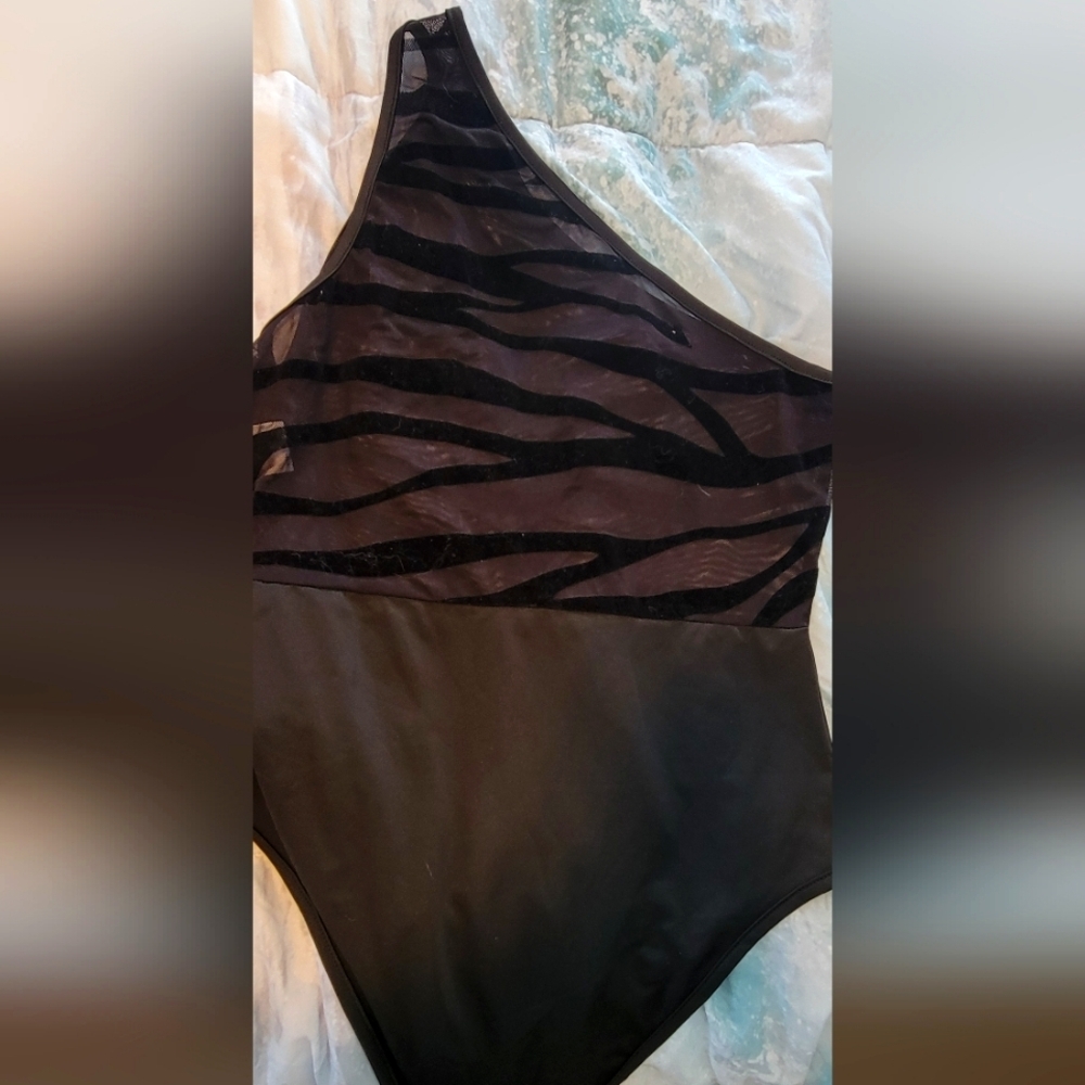 EUC black bodysuit